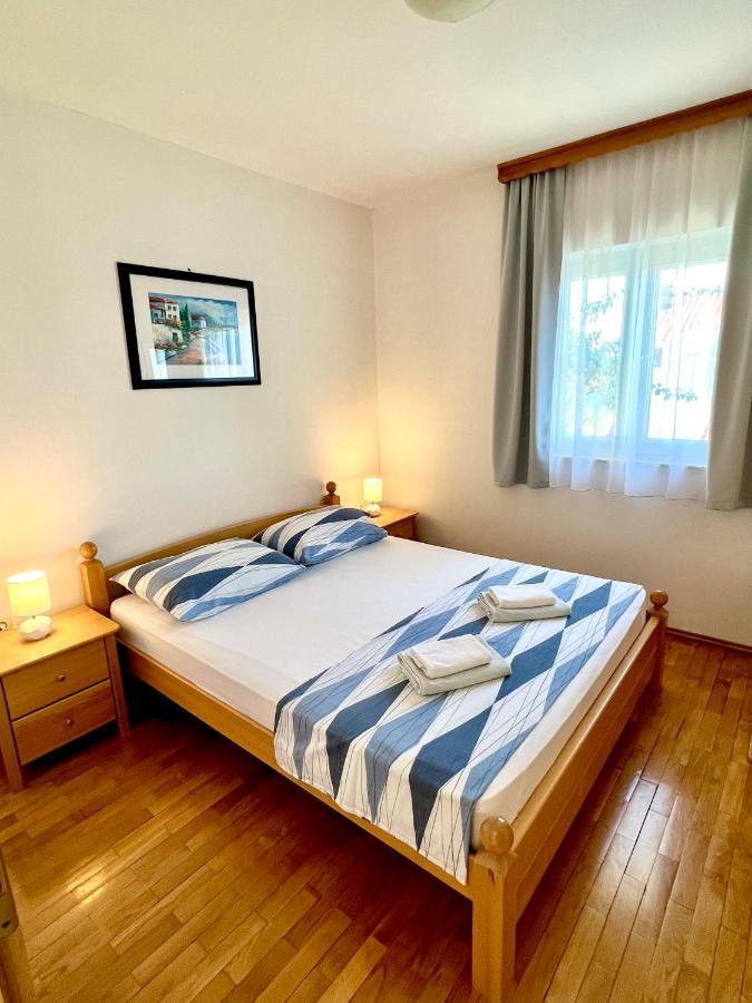 Vespera Apartments Bol Dış mekan fotoğraf