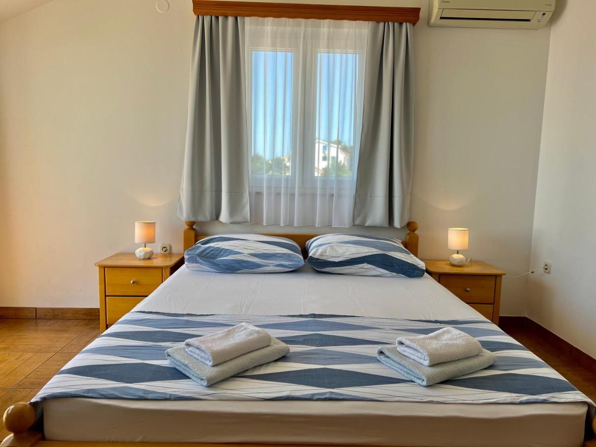 Vespera Apartments Bol Dış mekan fotoğraf