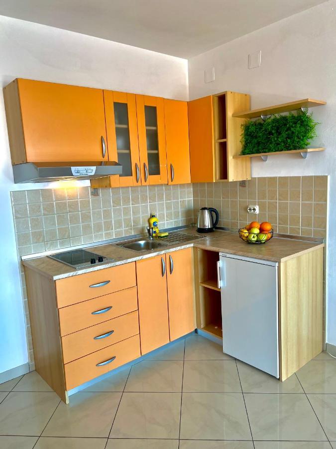 Vespera Apartments Bol Dış mekan fotoğraf